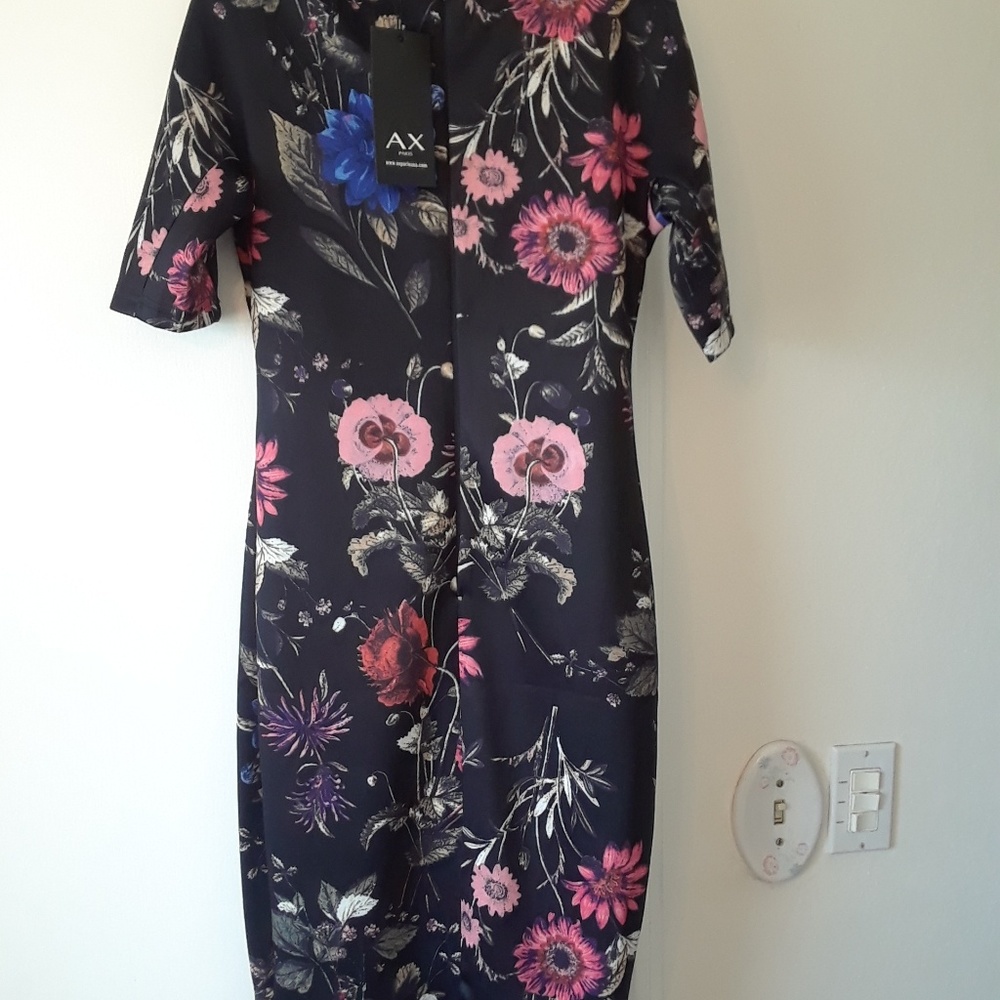 Armani Exchange Paris Women's Dress Size 6 floral